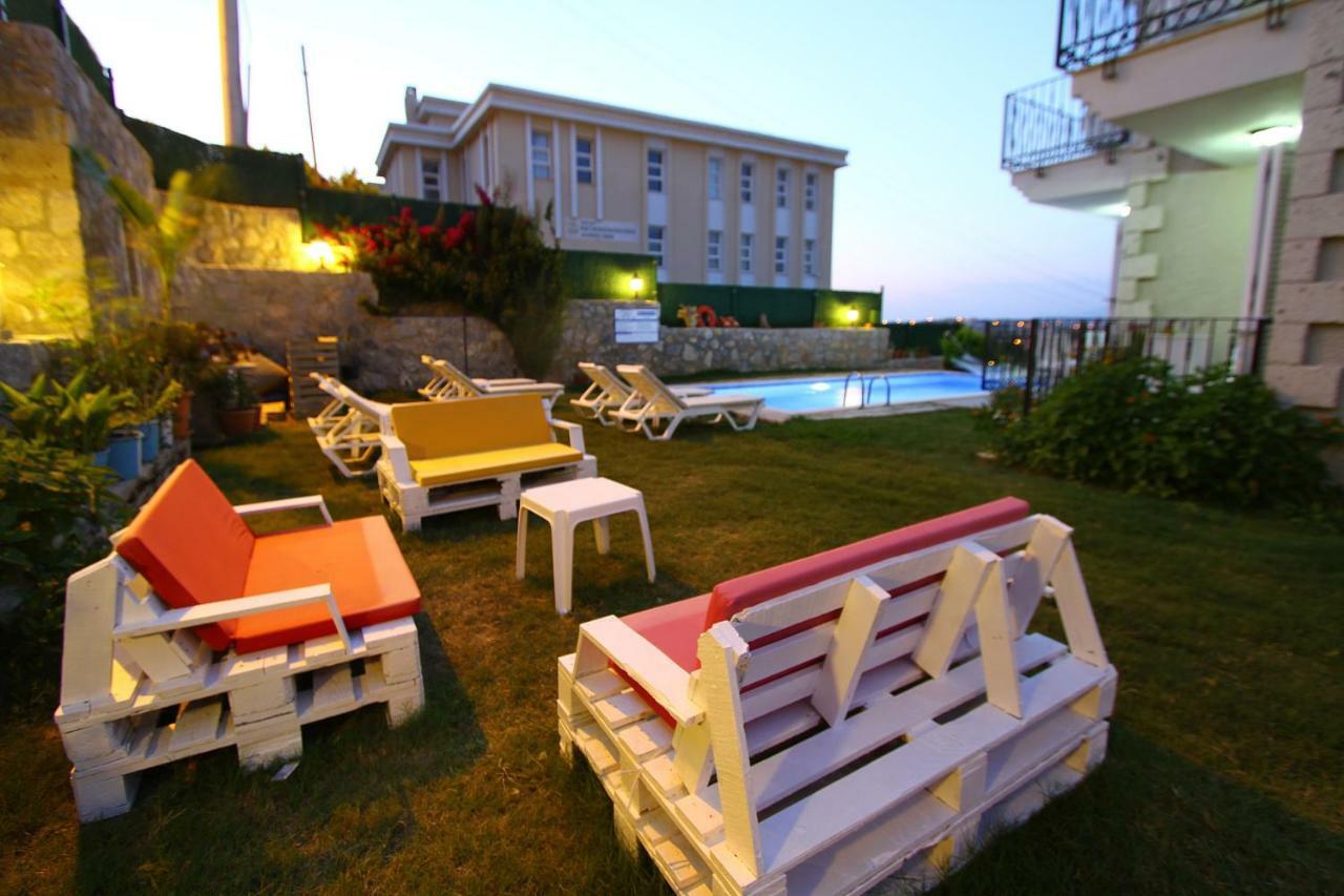 Kandira Butik Hotel Çeşme Esterno foto